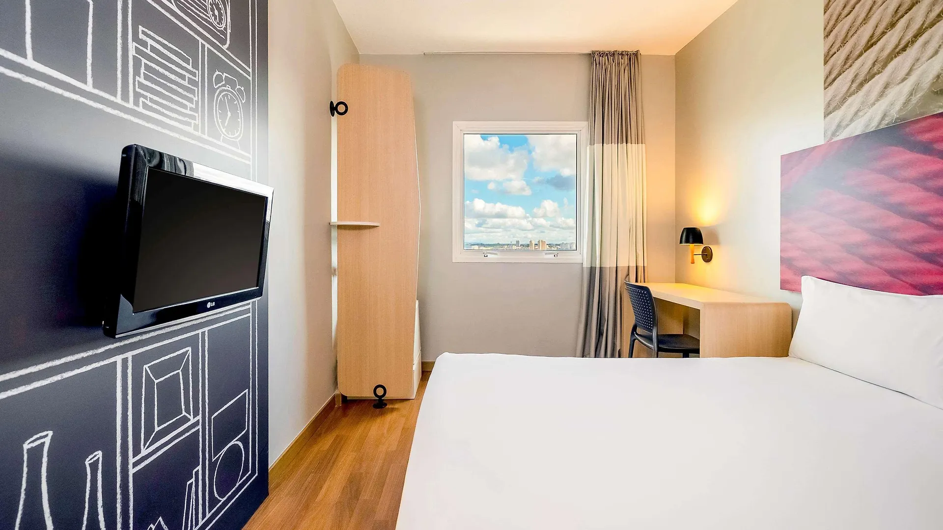 *** Hotel Ibis Sao Paulo Interlagos Brazil